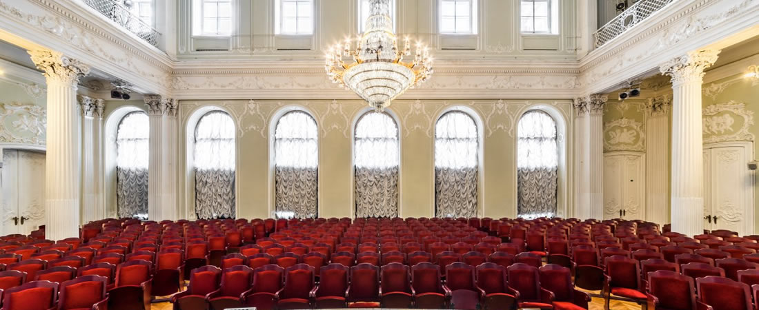 Folklore Show im Nikolaus Palast - Die Show heißt «das Herz Russlands»