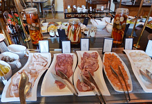 Hotel Hilton Moscow Leningradskaya 4+* Frühstücksbuffet, Moskau, Russland