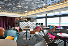 Flusskreuzfahrten in Russland. MS Igor Stravinsky 4*. SkyBar