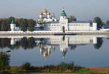 Ipatjiew Kloster in Kostroma, Wolgakreuzfahrt durch Russland
