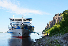 Lena-Kreuzfahrt durch Jakutien in Sibirien. Lena-Flusseise, MS M. Svetlov