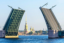 Flusskreuzfahrten durch Russland. Sankt-Petersburg