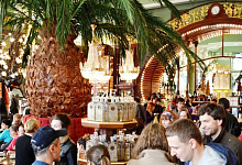 Delikatessen Geschäft Eliseev, St. Petersburg, Russland