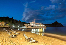 Baikalsee-Kreuzfahrt an Bord des See-Jacht Imperia