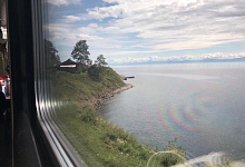 Baikal-Bahn in Sibirien, Baikalrundbahn am Baikalsee. Russland