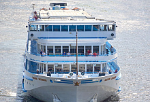 Flussschiff MS Litvinov (V. Kandinsky), Flusskreuzfahrten durch Russland