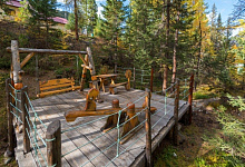 Erholungszentrum in den Sajan-Berge „Schumak“. Sibirien