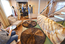 Jenissei-Kreuzfahrten durch Sibirien. MS Maxim Gorki 5*. Souvenirshop
