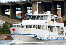 MS KUPRIJAN – VIP JACHT, Jenissei, Sibirien