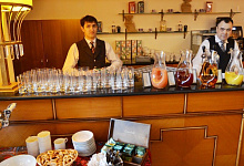 Hotel „Hilton Moscow Leningradskaya“ 4+*; Moskau, Russland