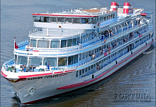 Flussreisen Jenissej. MS Maxim Gorki, Russland
