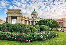 Hafen & Landausflug: die Stadtrundfahrt durch St. Petersburg, Kasaner Kathedrale, Russland