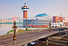 Lena-Flussreisen Sibirien-Kreuzfahrten. Jakutsk