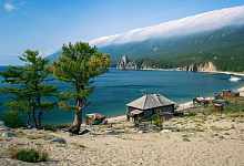 Baikalsee Kreuzfahrt in Sibirien. Bucht Peschanaja (Sandbucht)