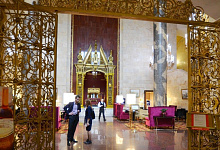 Hotel „Hilton Moscow Leningradskaya" 4+* Moskau, Russland