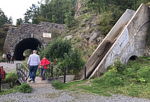 Baikal-Bahn Sibirien, Russland, 3 Station Rutschej Kikirej 123 km Baikalrundbahn