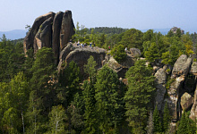 Jenissei-Kreuzfahrten in Sibirien. Krasnojarsk, Naturschutzgebiet Stolby (Säulen)